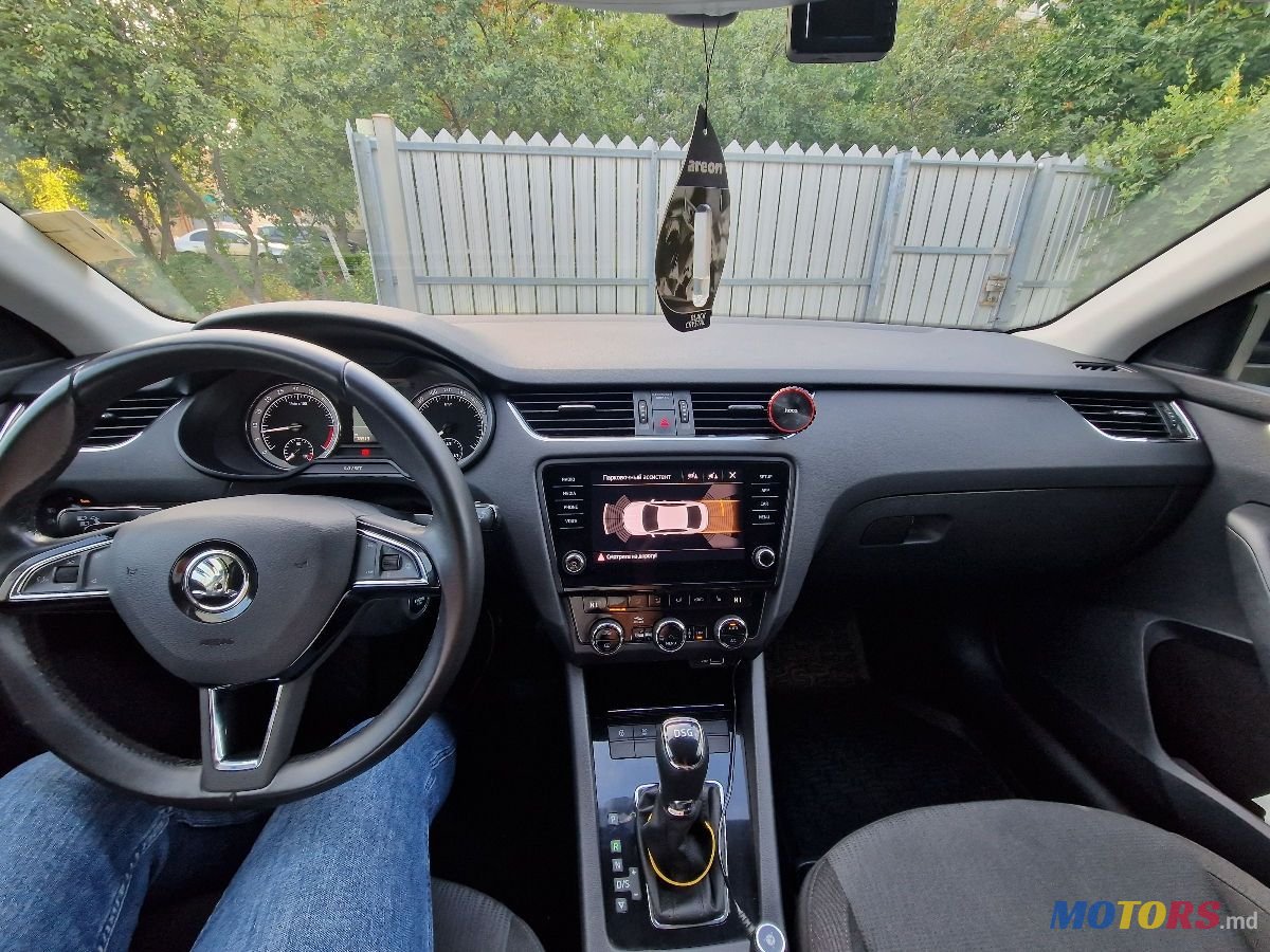 2019' Skoda Octavia photo #6