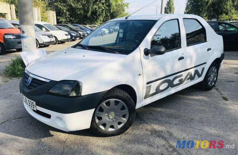2005' Dacia Logan photo #1