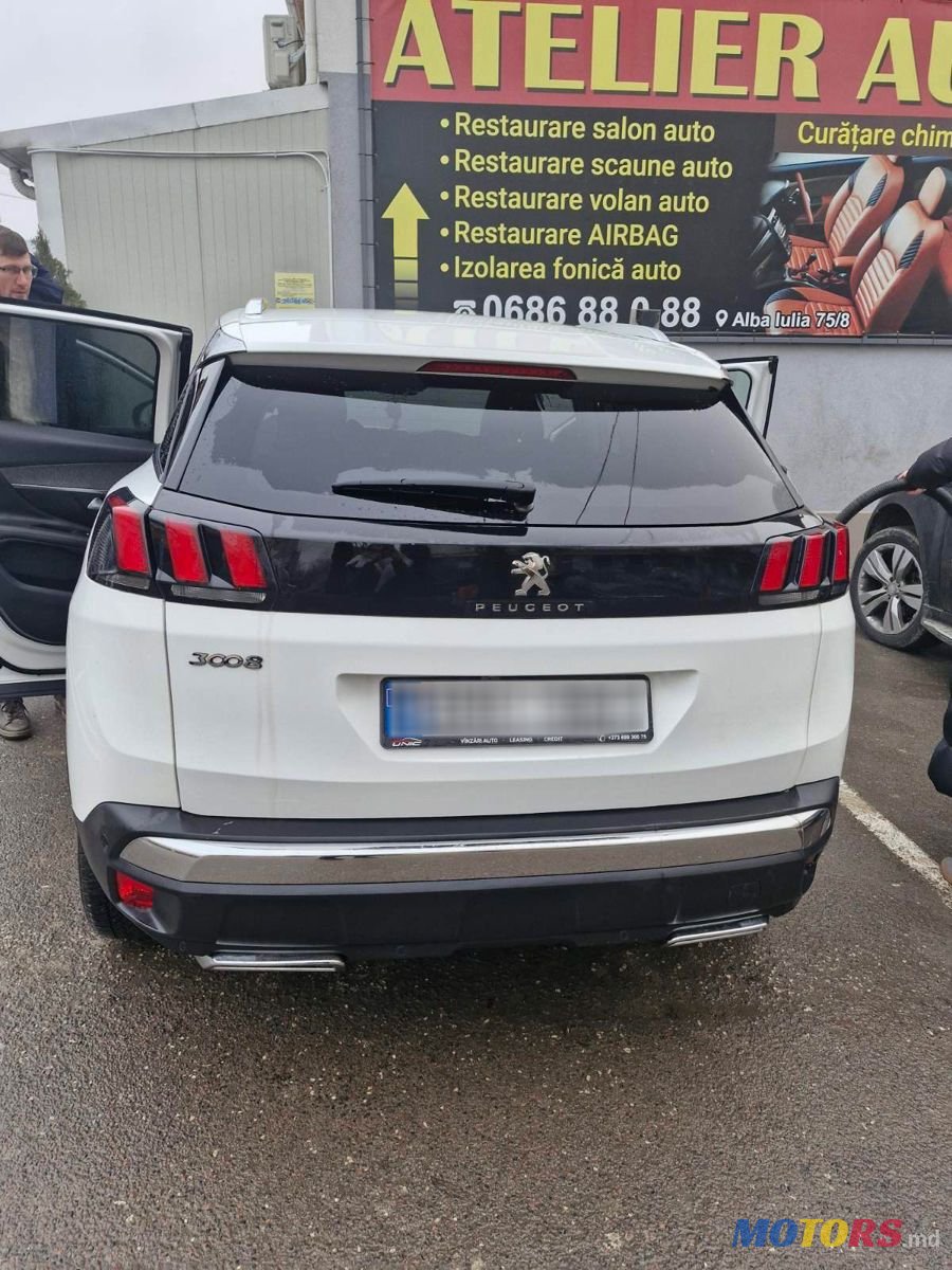 2018' Peugeot 3008 photo #5