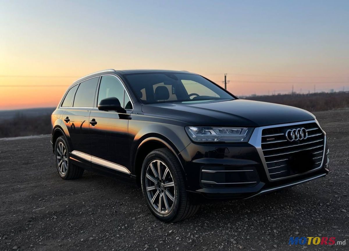 2019' Audi Q7 photo #1