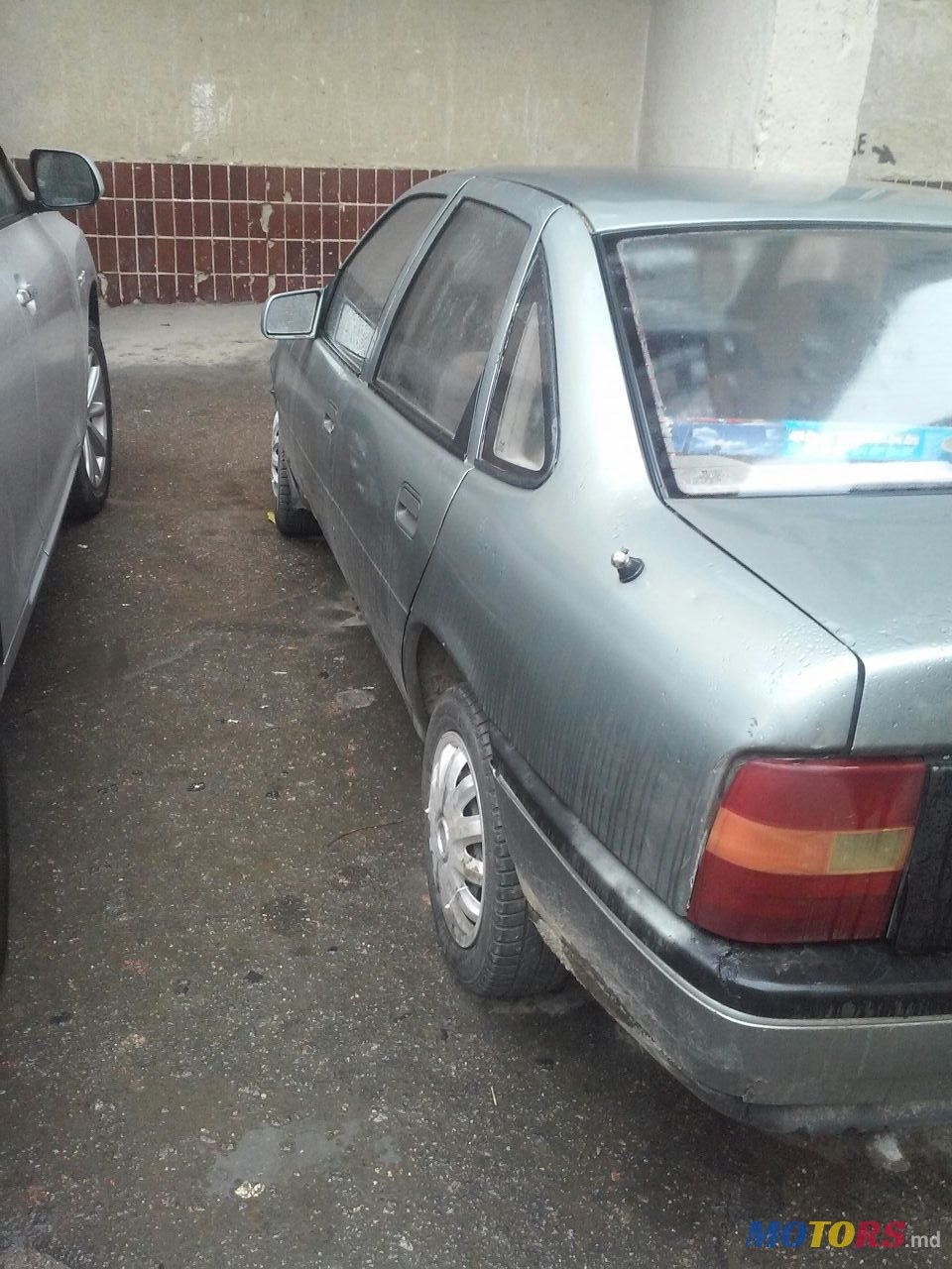 1991' Opel Vectra photo #1