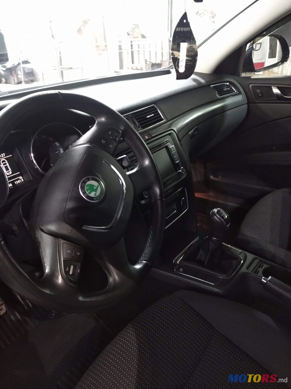 2010' Skoda Superb photo #4