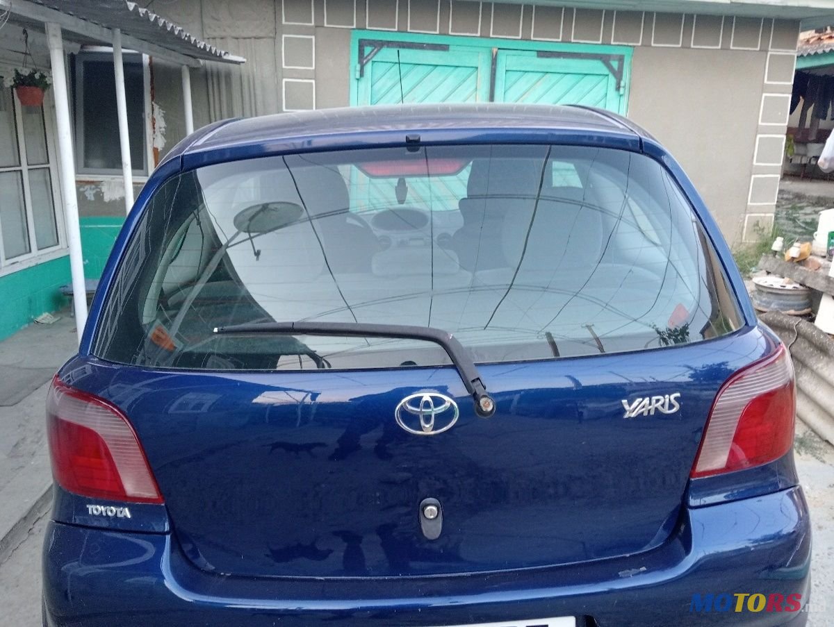 2000' Toyota Yaris photo #5