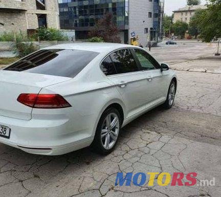 2016' Volkswagen Passat photo #2