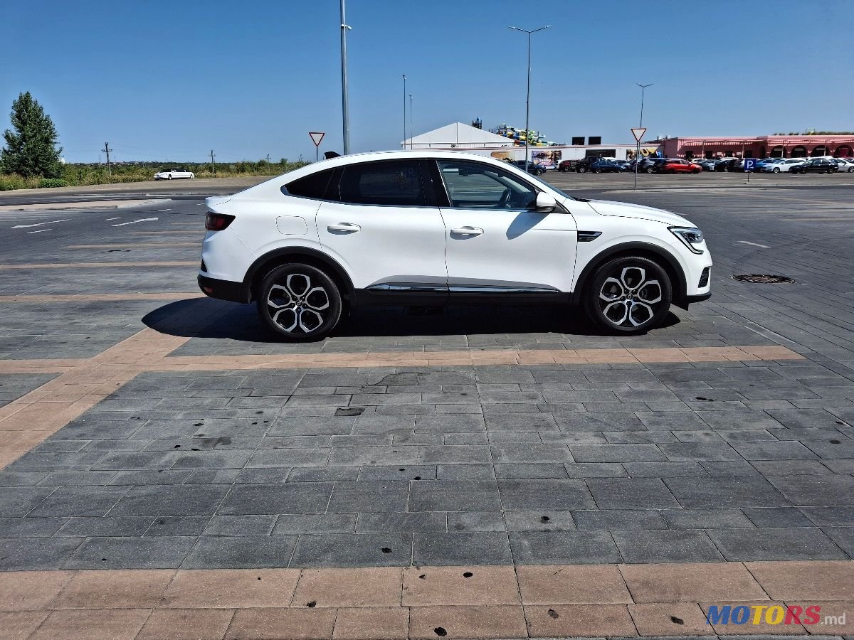 2022' Renault Arkana photo #5