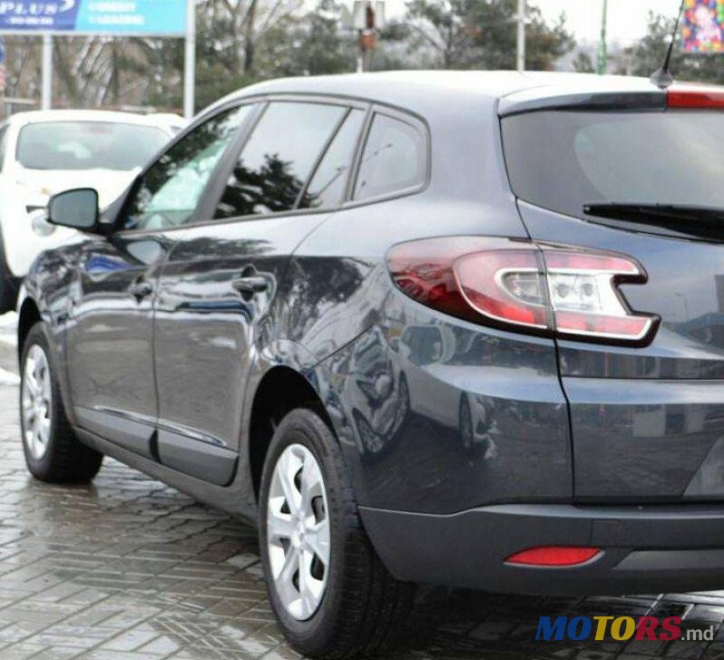 2012' Renault Megane photo #1