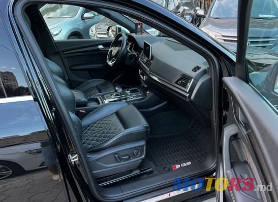 2017' Audi SQ5 photo #6