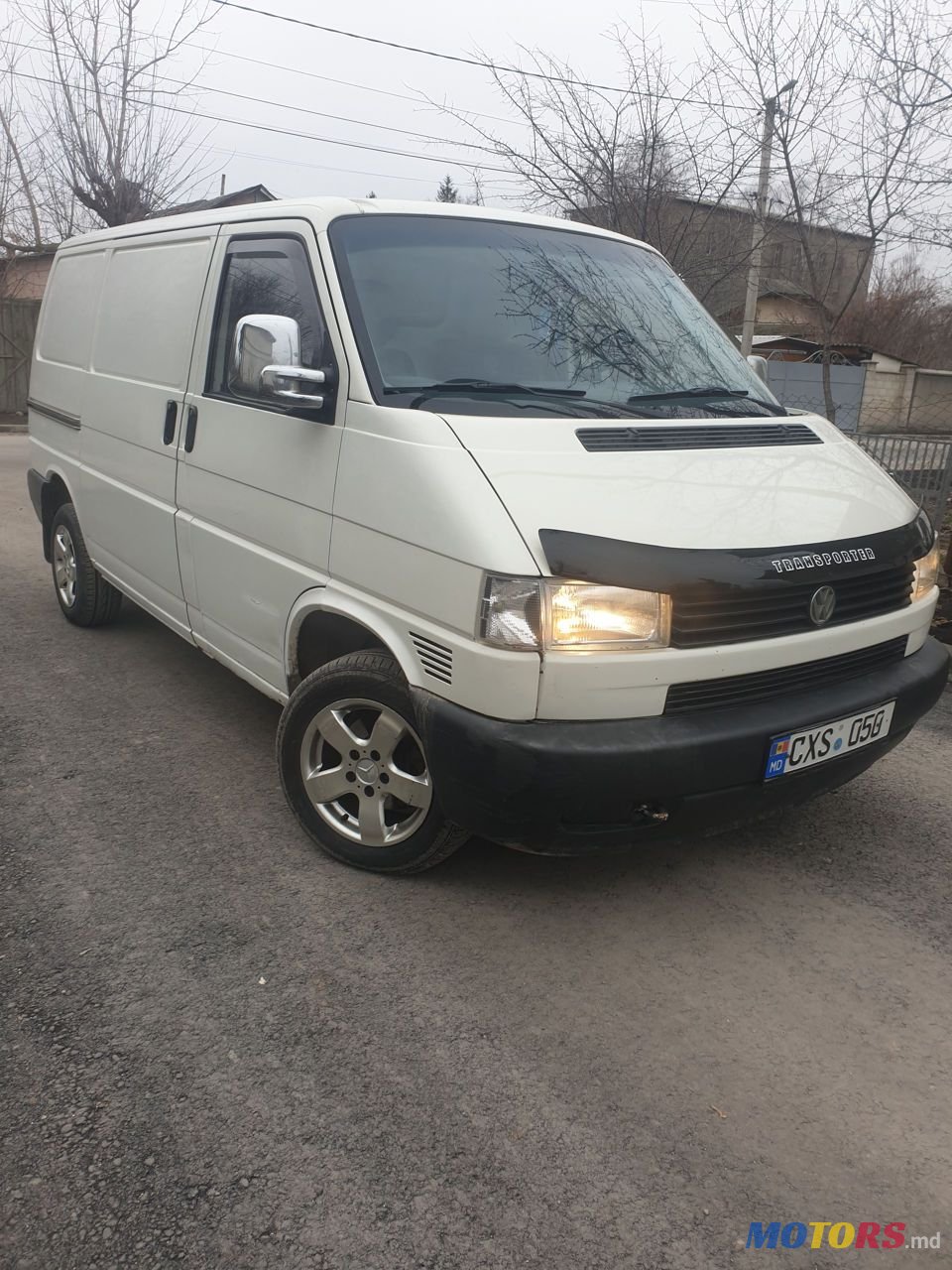 2001' Volkswagen Transporter photo #1