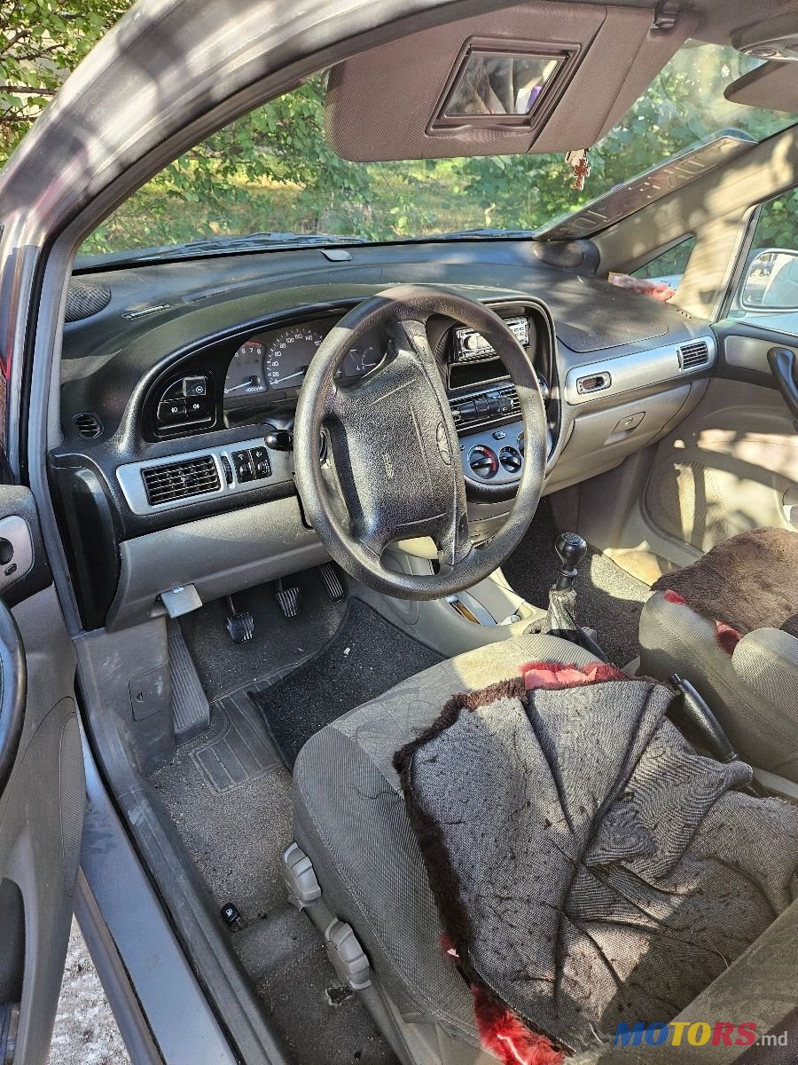 2001' Chevrolet Tacuma photo #3