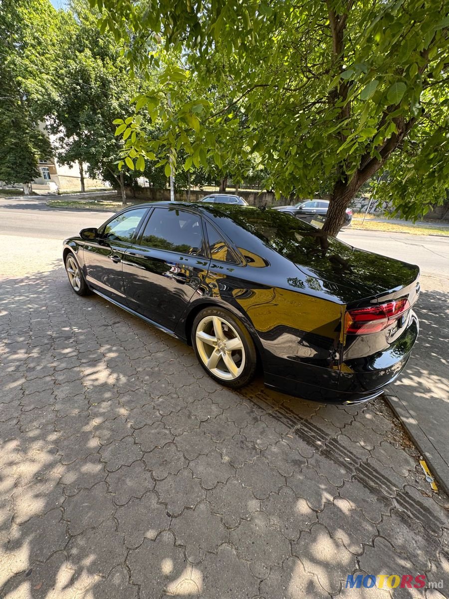 2017' Audi A8 photo #4