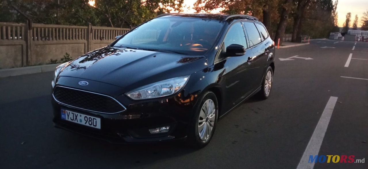 2016' Ford Focus photo #3