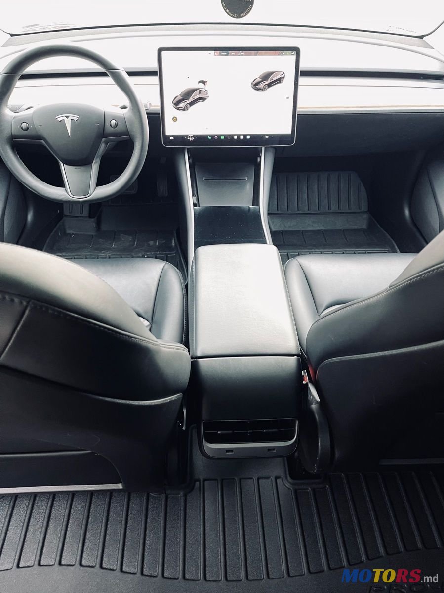 2019' Tesla Model 3 photo #5