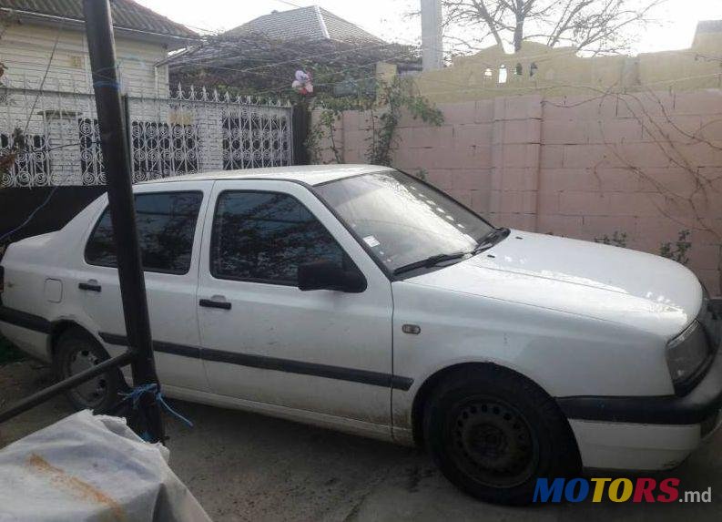 1997' Volkswagen Vento photo #1