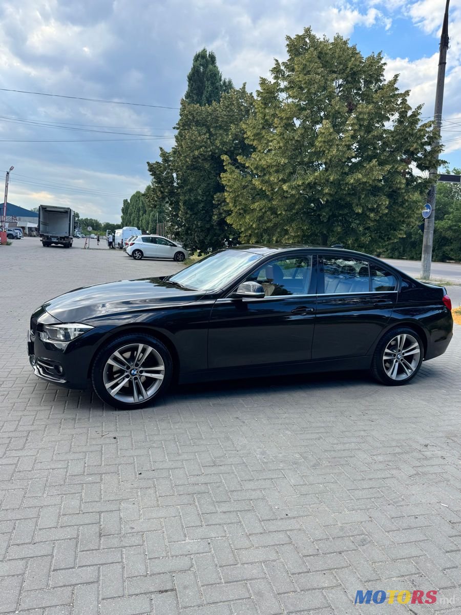 2017' BMW 3 Series photo #2