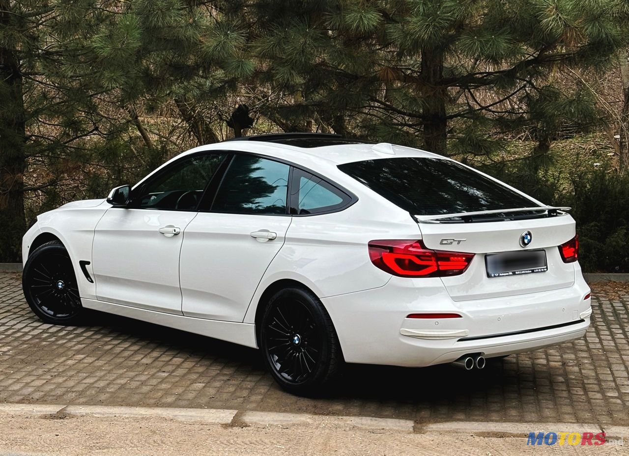 2020' BMW 3 Series GT photo #5