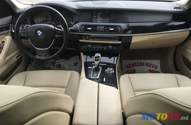 2012' BMW 5 photo #2