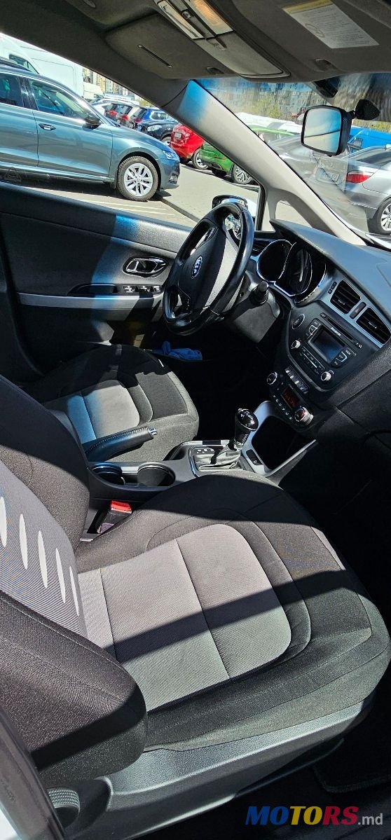 2013' Kia Ceed Sw photo #3