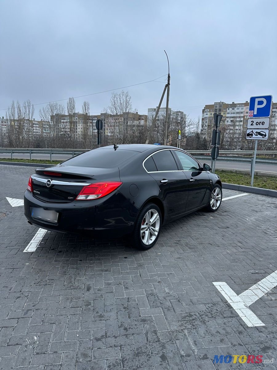 2010' Opel Insignia photo #5