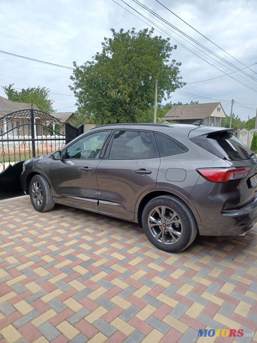 2022' Ford Kuga photo #1