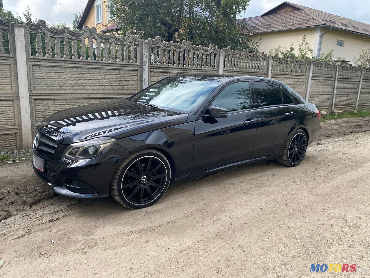 2014' Mercedes-Benz E-Class photo #4