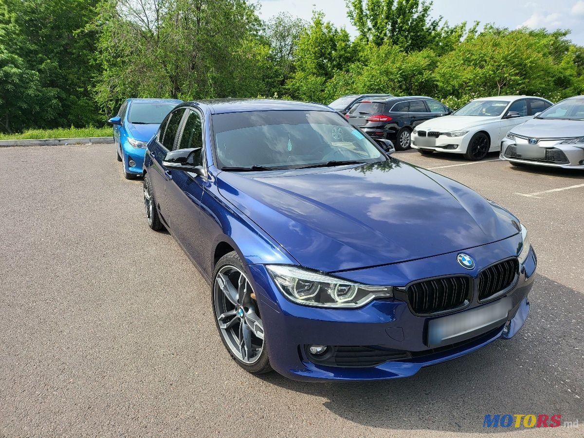 2017' BMW 3 Series photo #3