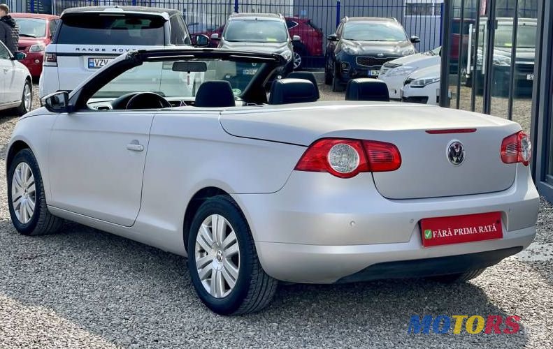 2009' Volkswagen Eos photo #4