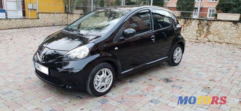 2008' Toyota Aygo photo #1