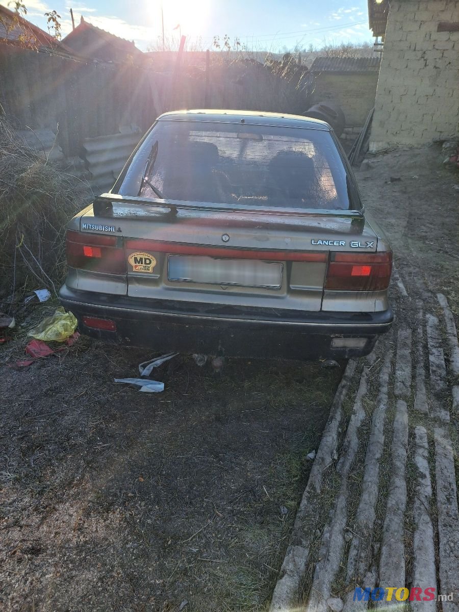 1989' Mitsubishi Lancer photo #2