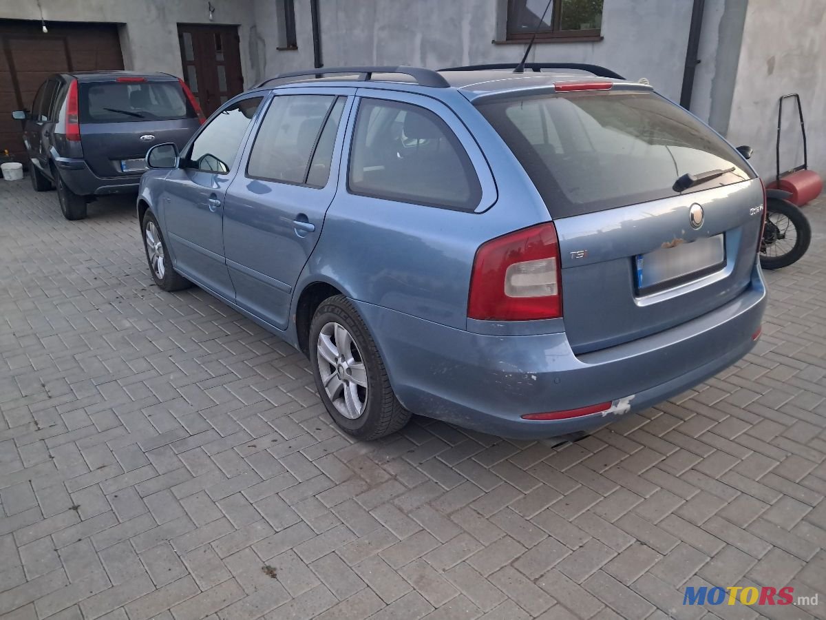 2009' Skoda Octavia photo #2