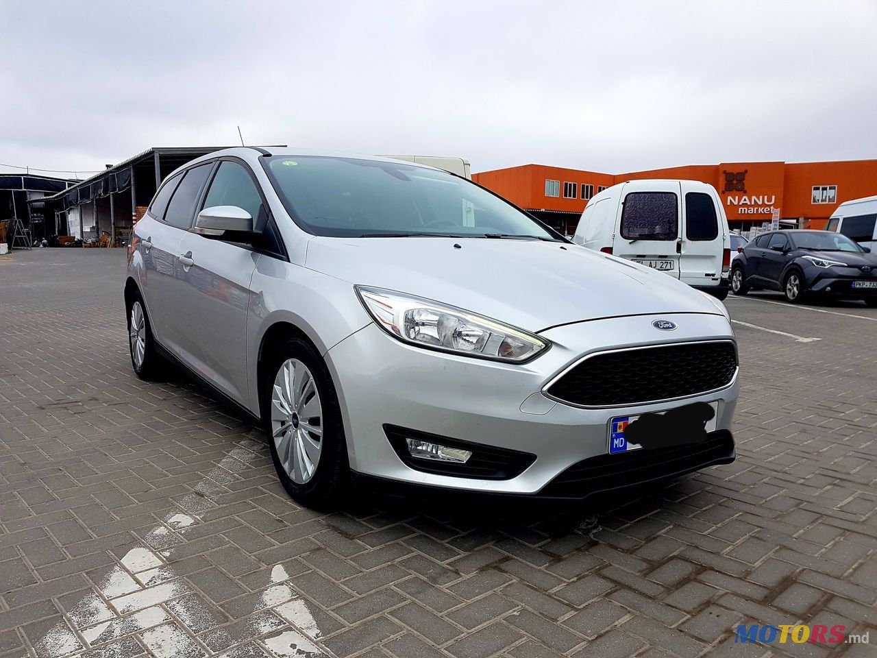 2017' Ford Focus photo #3