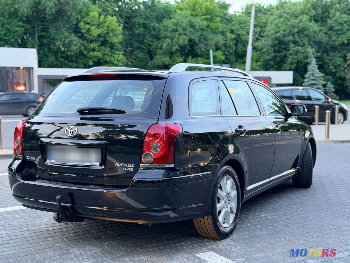 2007' Toyota Avensis photo #4