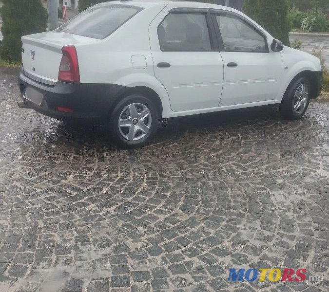 2010' Dacia Logan photo #3