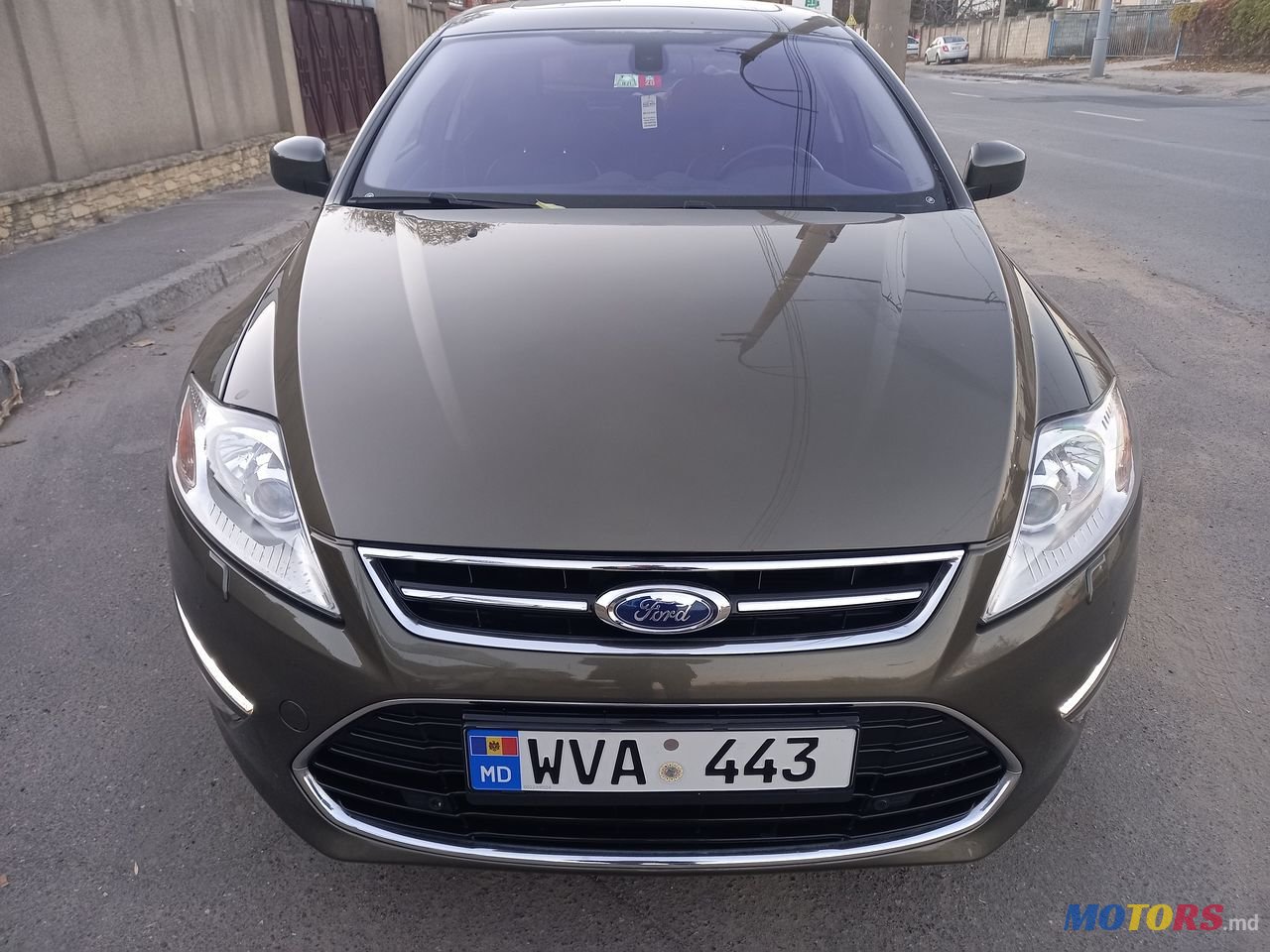 2011' Ford Mondeo photo #2