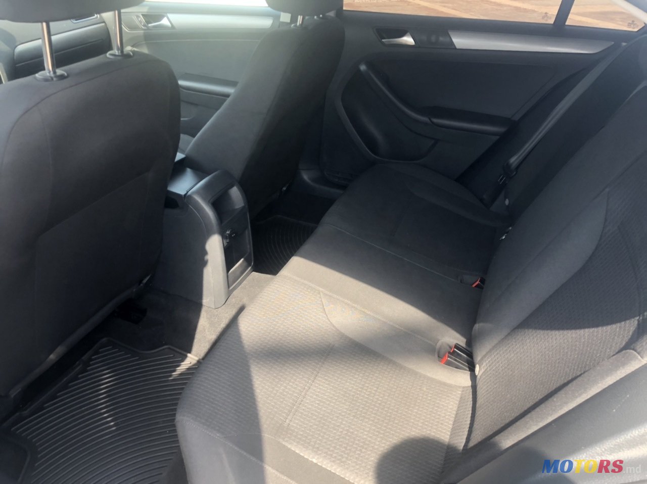 2015' Volkswagen Jetta photo #6