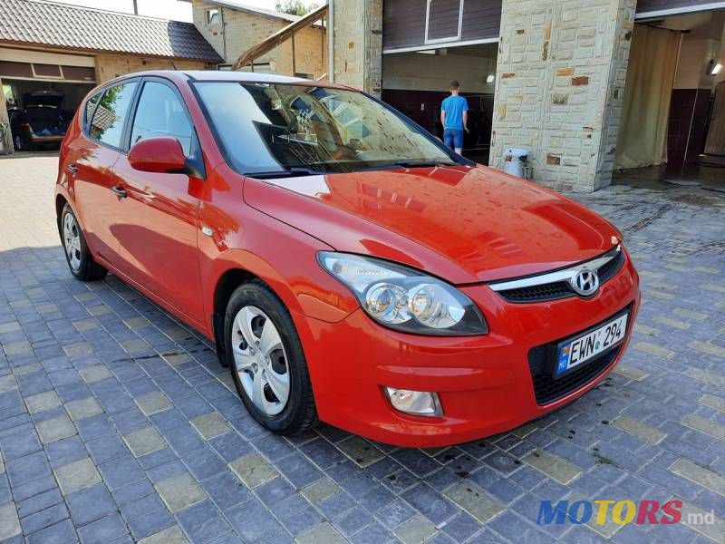 2010' Hyundai i30 photo #1