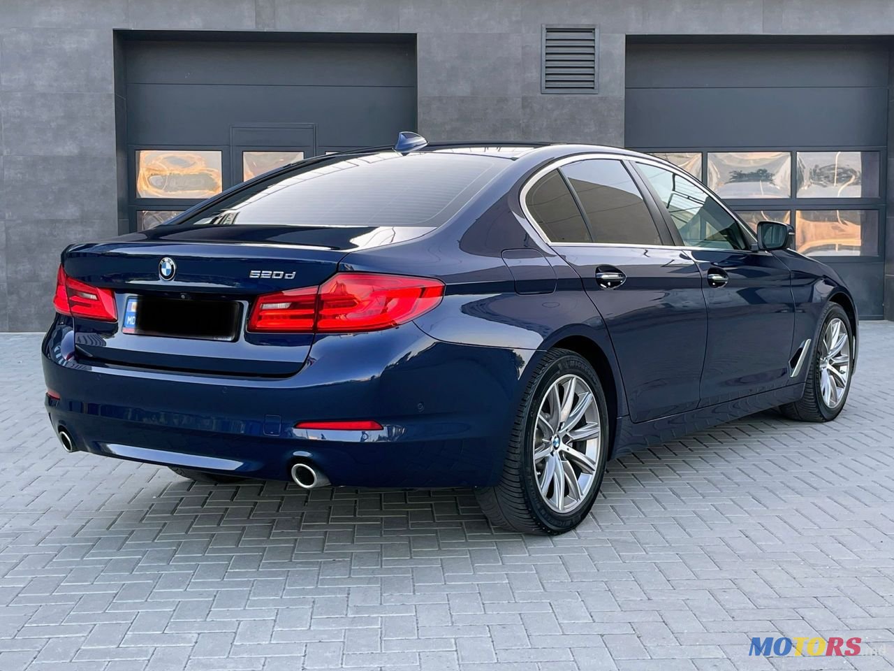 2018' BMW 5 Series photo #4