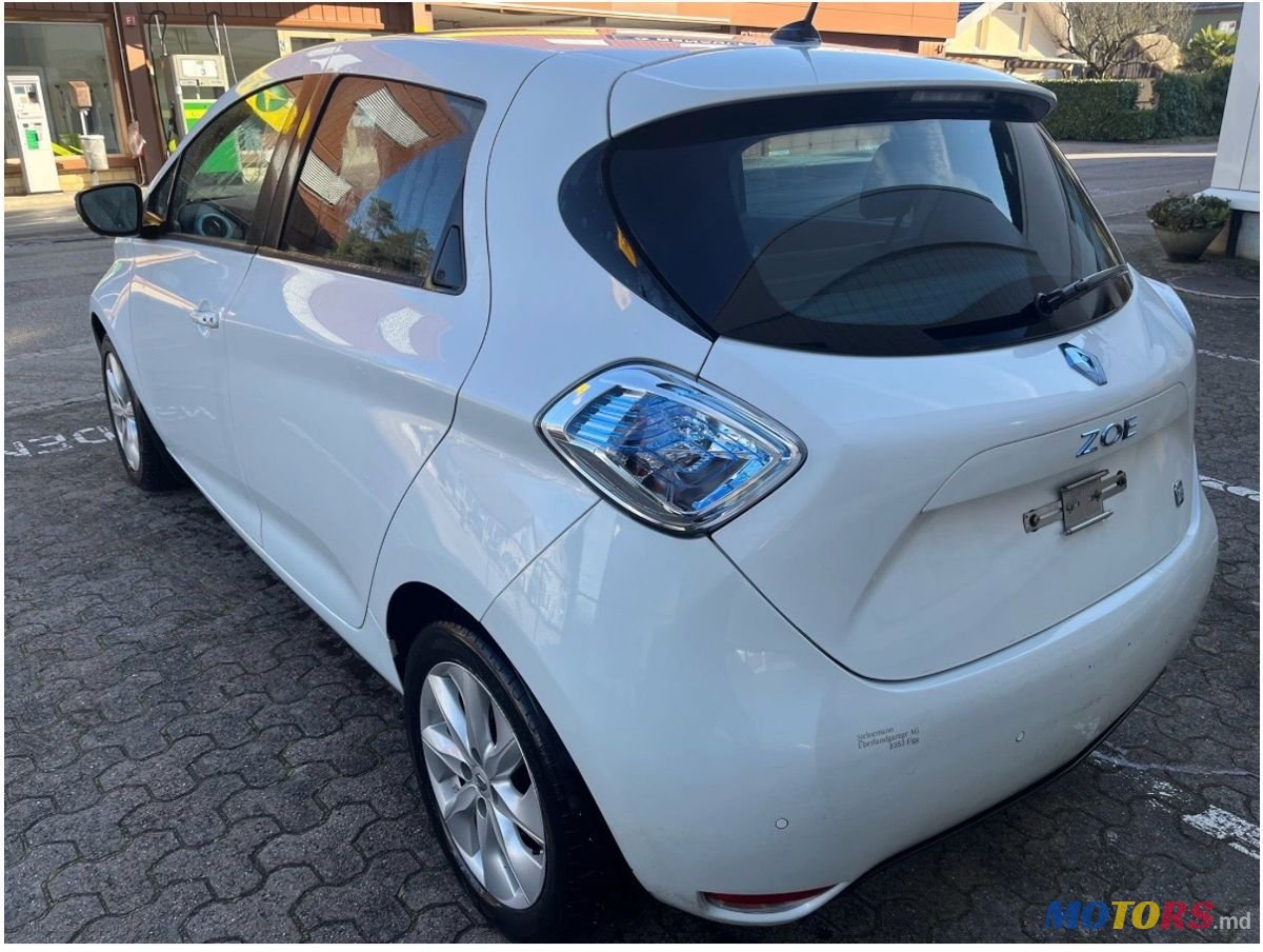 2015' Renault Zoe photo #3
