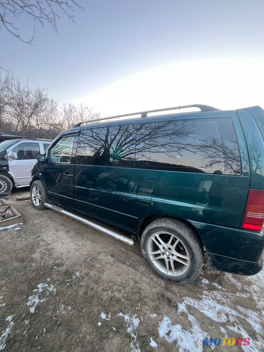 2002' Mercedes-Benz Vito photo #3