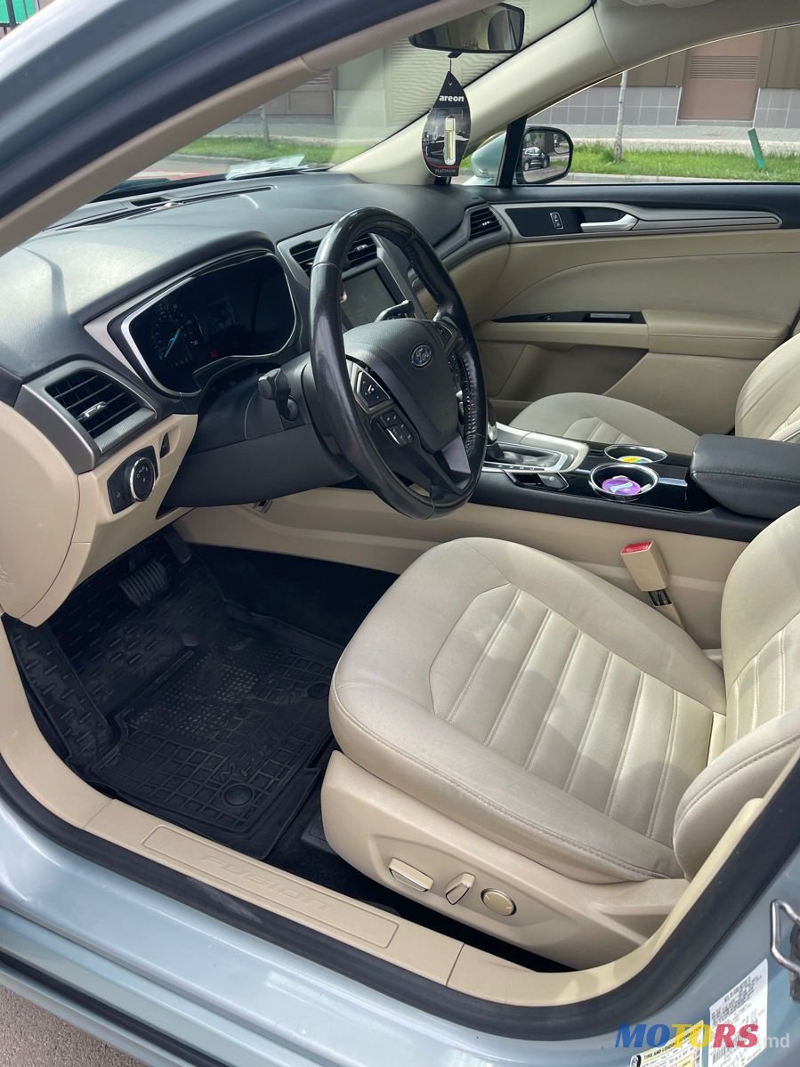 2014' Ford Fusion photo #6