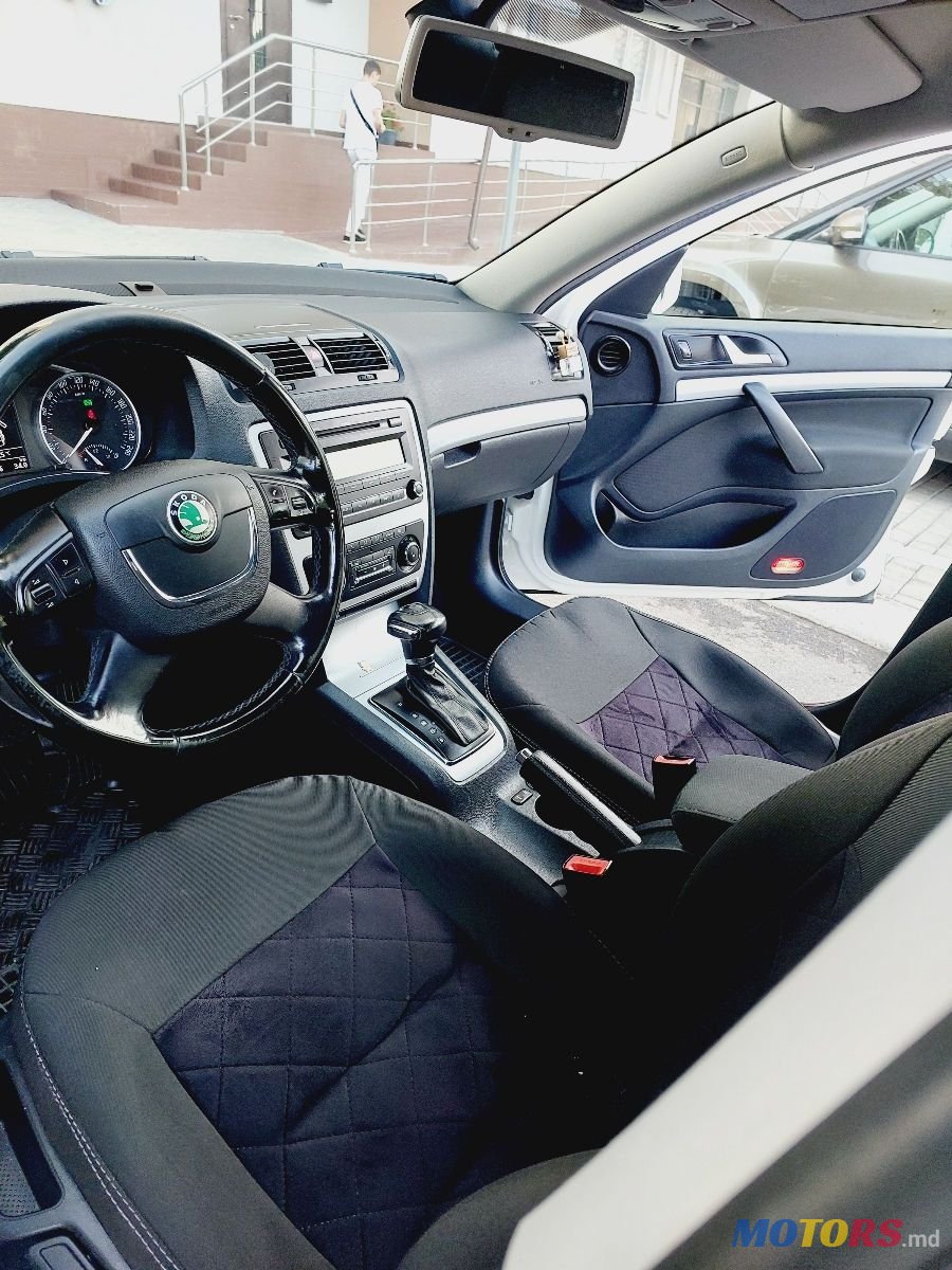 2013' Skoda Octavia photo #5