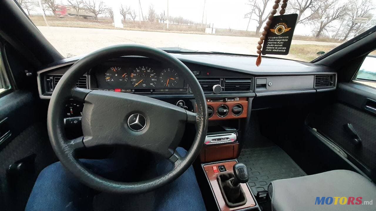 1990' Mercedes-Benz 190 photo #2