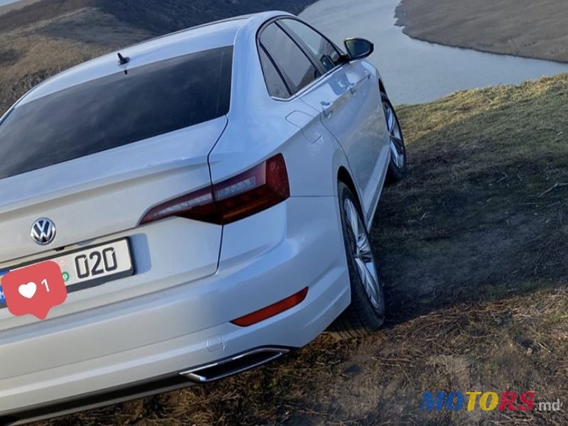 2019' Volkswagen Jetta photo #2