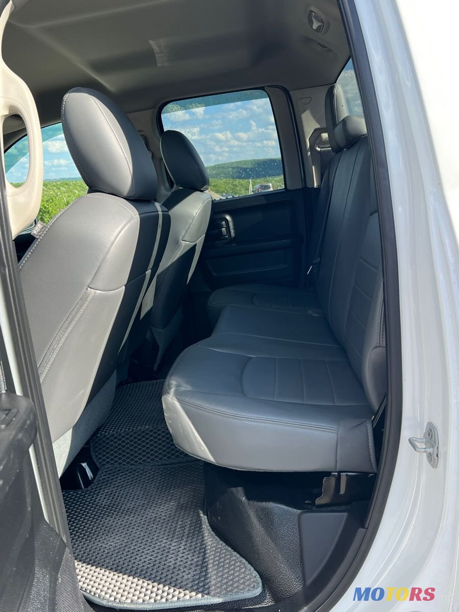 2015' Dodge Ram photo #2