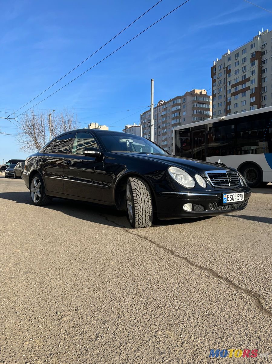 2002' Mercedes-Benz E Класс photo #2