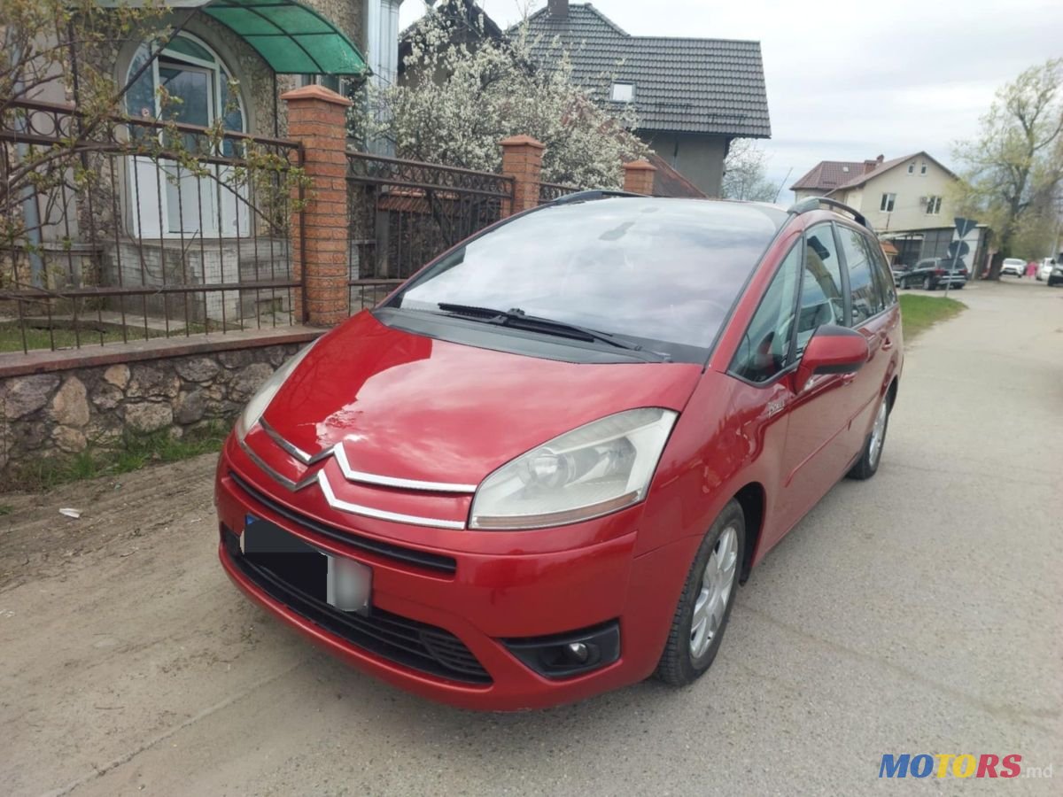 2008' Citroen C4 Picasso photo #2