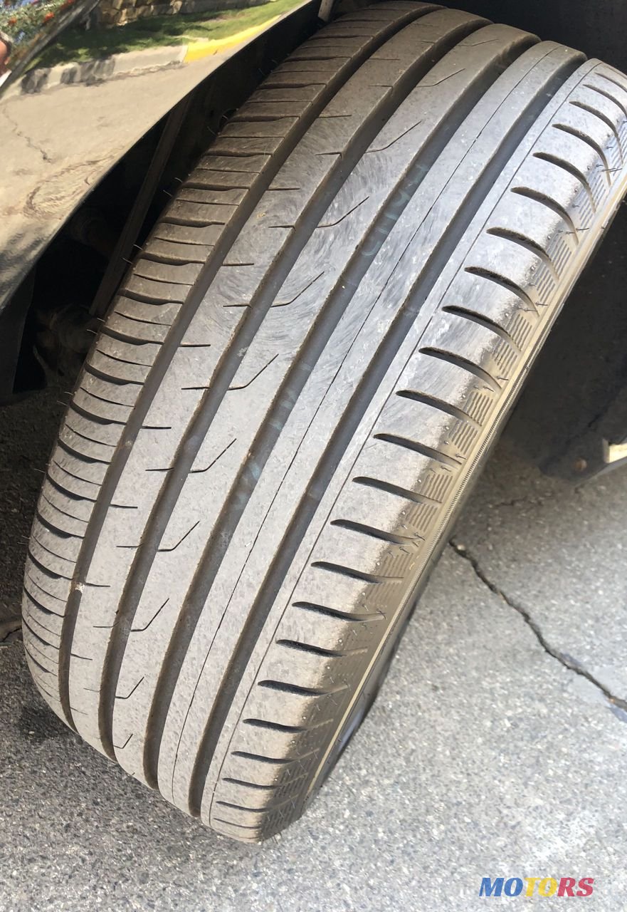 2013' Volkswagen Golf photo #4