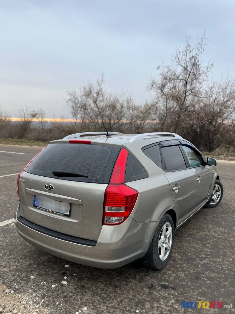 2011' Kia Ceed Sw photo #5