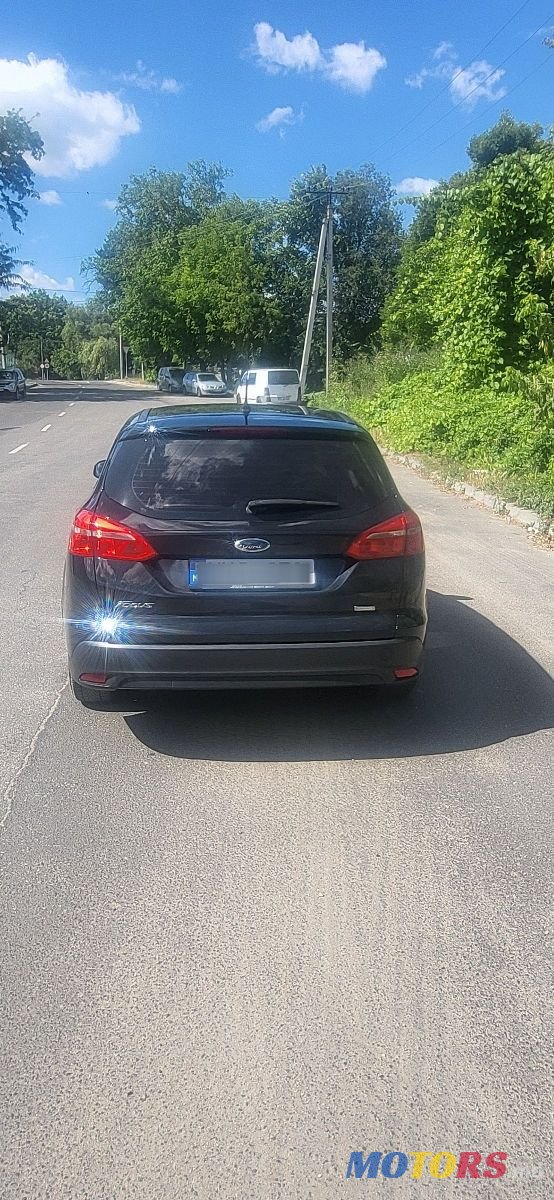 2015' Ford Focus photo #4