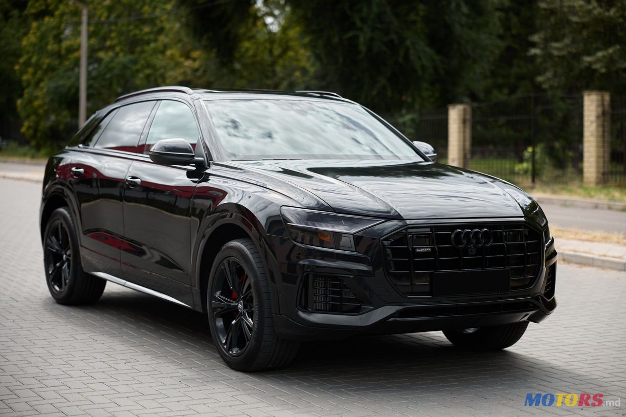 2019' Audi Q8 photo #1