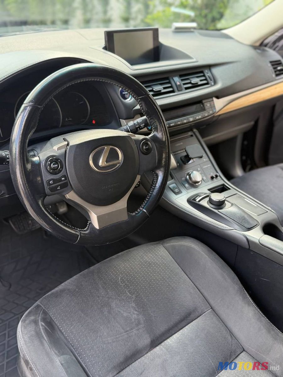 2015' Lexus Ct Series photo #3